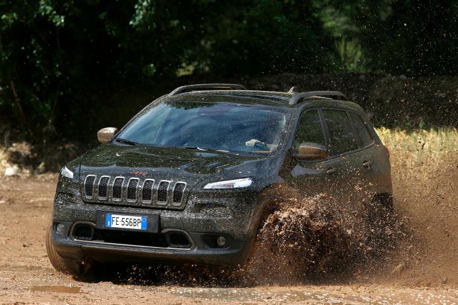  Jeep Cherokee 75th Anniversary (KL) 2016 года  (WW) (фото 7 из 24)
